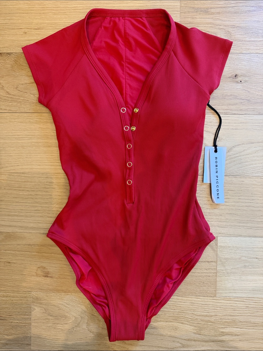 Robin Piccone Amy Raglan one piece NWT size 6